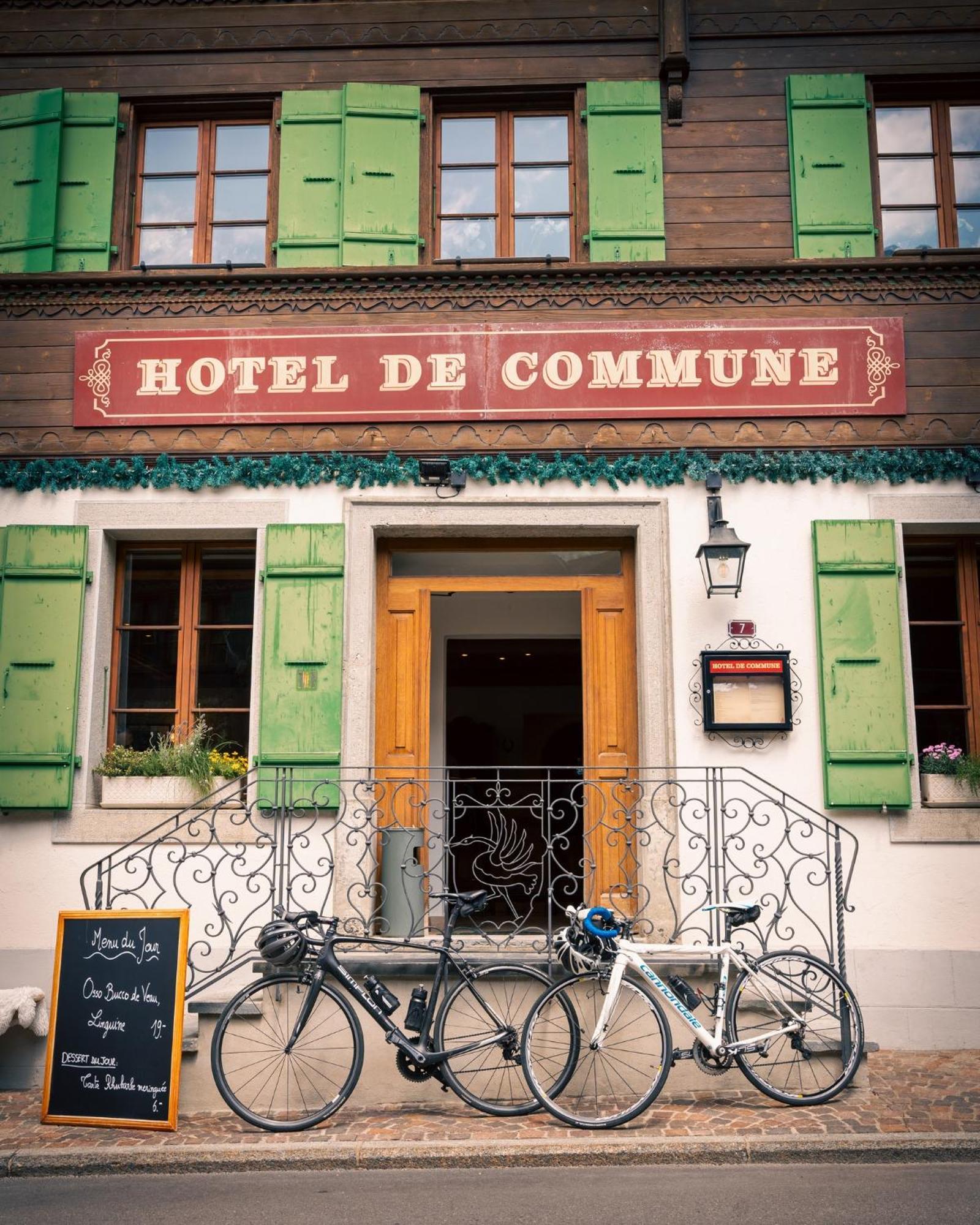 Hotel De Commune Gstaad Buitenkant foto